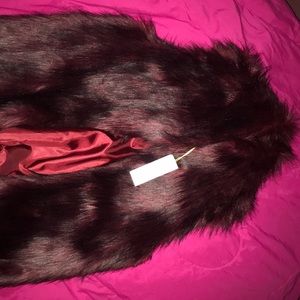 Never worn! Brand new.